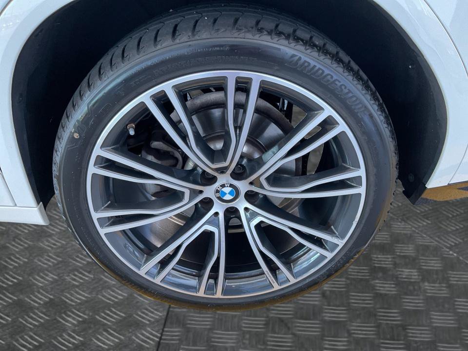 Used 2025 BMW X4 xDrive30i w/ Premium Package AWD/4WD image 22