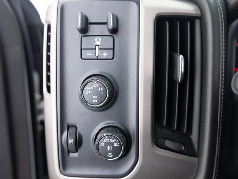 Used 2016 GMC Sierra 1500 Denali w/ Enhanced Driver Alert Package image 40