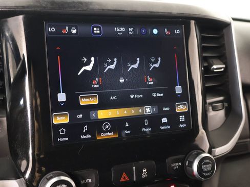 Used 2022 RAM 3500 Big Horn w/ Level B Equipment Group AWD/4WD image 7