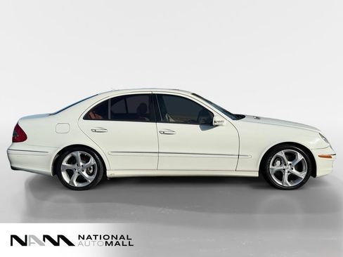 Used 2007 Mercedes-Benz E 350 Sedan image 6