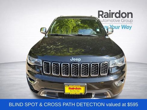 Used 2017 Jeep Grand Cherokee Limited AWD/4WD image 2
