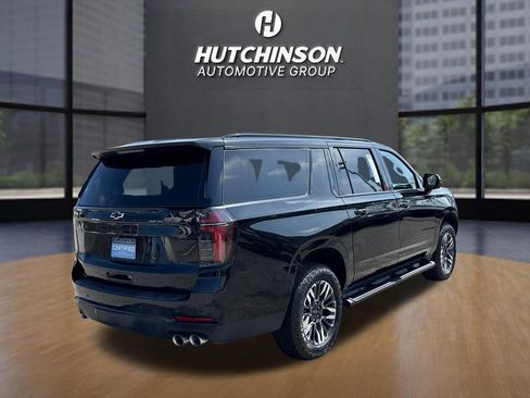 Certified 2025 Chevrolet Suburban Z71 image 7