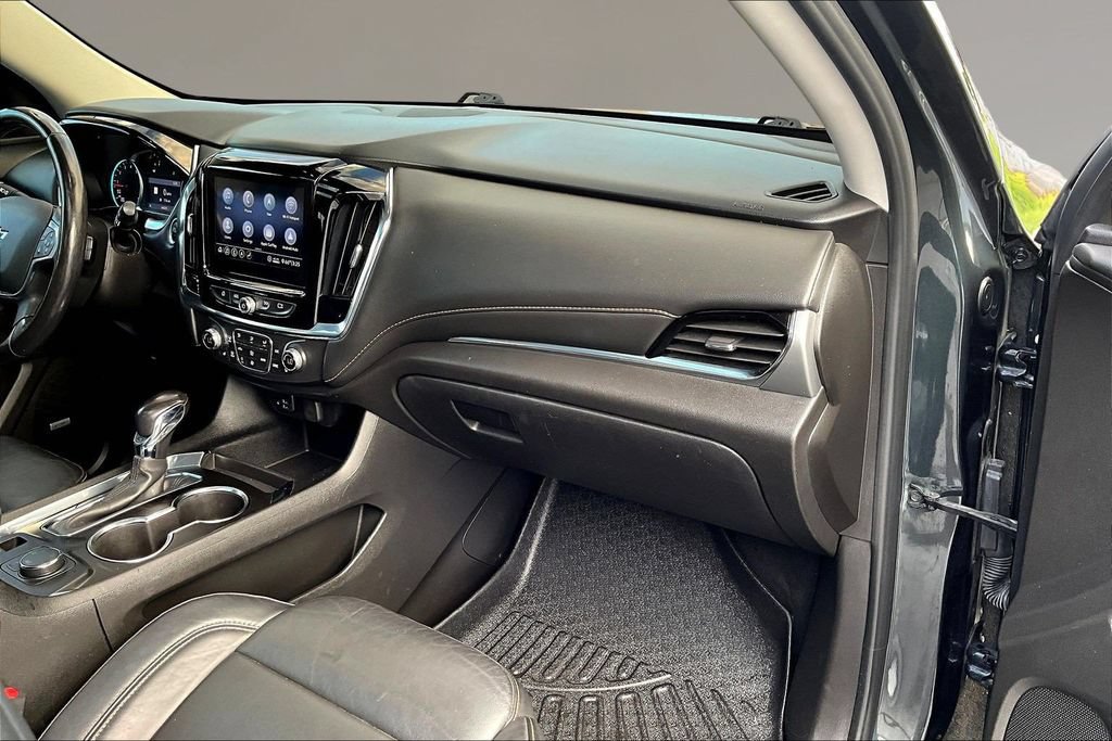 Used 2021 Chevrolet Traverse RS AWD/4WD image 24