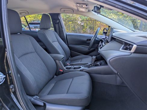 Used 2024 Toyota Corolla LE image 22