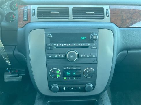 Used 2012 GMC Yukon SLT w/ SLT Chrome Package image 26