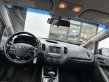 Used 2018 Kia Forte S image 3