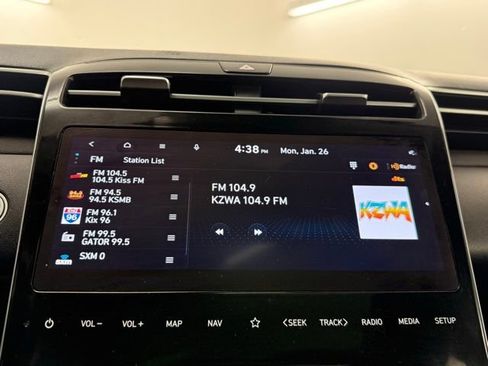 Used 2023 Hyundai Tucson Limited image 21