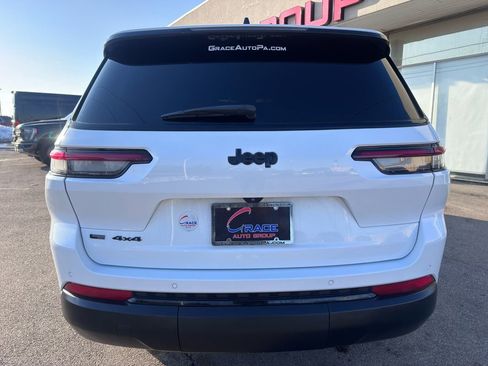 Used 2021 Jeep Grand Cherokee L Laredo image 41