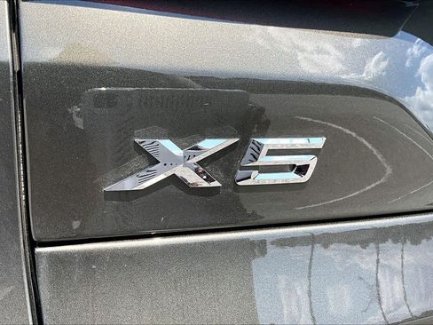 Used 2026 BMW X5 sDrive40i w/ M Sport Package RWD image 30