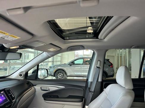 Used 2023 Honda Ridgeline RTL image 15