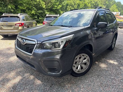 Used 2021 Subaru Forester AWD/4WD image 2