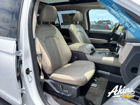 Used 2022 Ford Expedition Limited RWD image 26