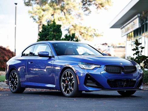 New 2026 BMW 230i Coupe w/ Premium Package RWD image 1