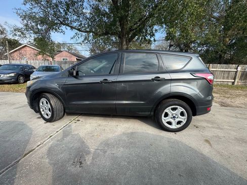 Used 2018 Ford Escape S FWD image 9