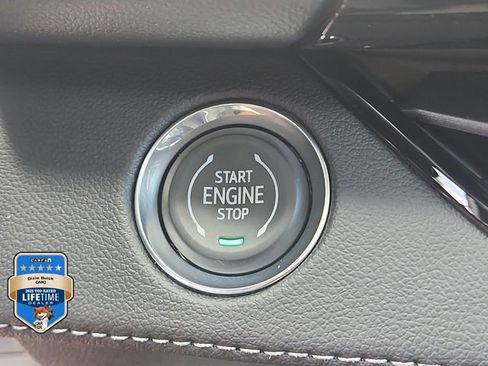 New 2026 Buick Enclave Preferred w/ Power Package AWD/4WD image 32