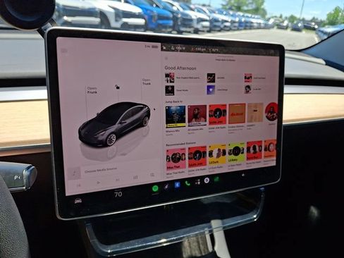 Used 2022 Tesla Model 3 Long Range AWD/4WD image 17
