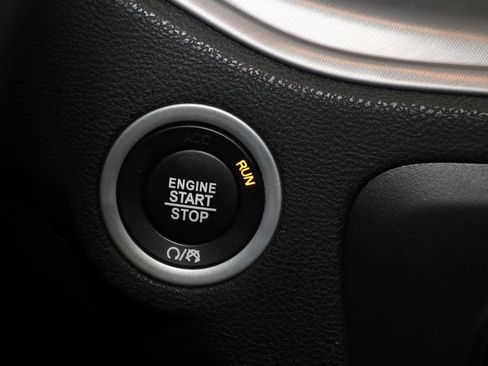 Used 2023 Dodge Charger R/T w/ Blacktop Package image 29