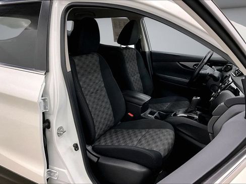 Used 2022 Nissan Rogue Sport SV AWD/4WD image 30