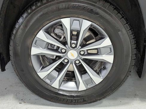 Certified 2026 Chevrolet Equinox LT image 3