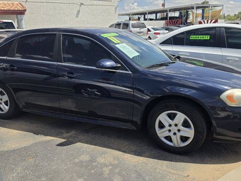 Used 2011 Chevrolet Impala Police FWD image 2