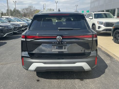 New 2026 Volkswagen Tiguan S image 6