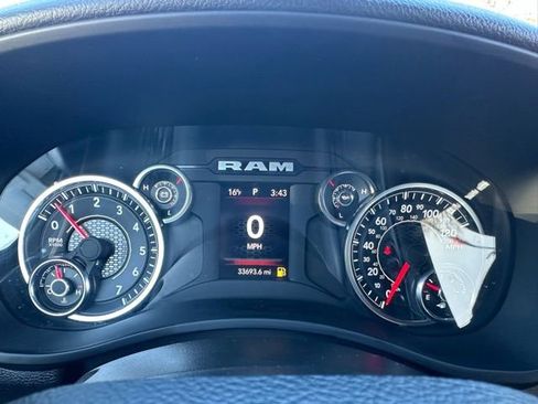 Used 2024 RAM 2500 Big Horn w/ Bed Utility Group image 34