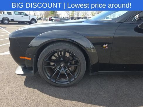 Used 2021 Dodge Challenger R/T Scat Pack RWD image 16