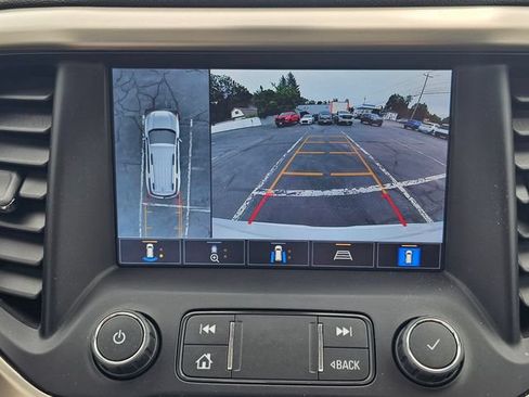 Used 2022 GMC Acadia Denali w/ GMC Pro Grade Package AWD/4WD image 25