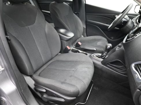 Used 2016 Dodge Dart SE w/ Convenience Group image 21