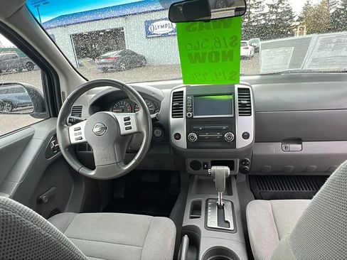Used 2019 Nissan Frontier S RWD image 7