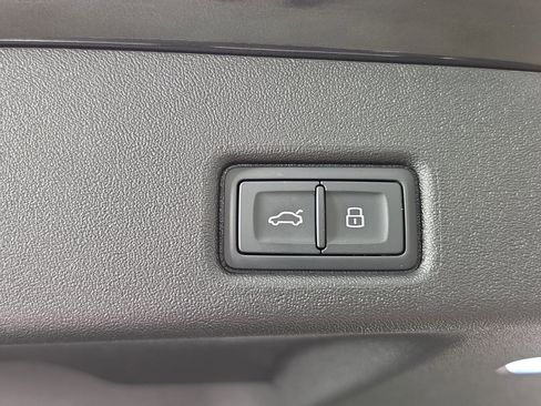 New 2026 Audi Q5 Premium AWD/4WD image 10