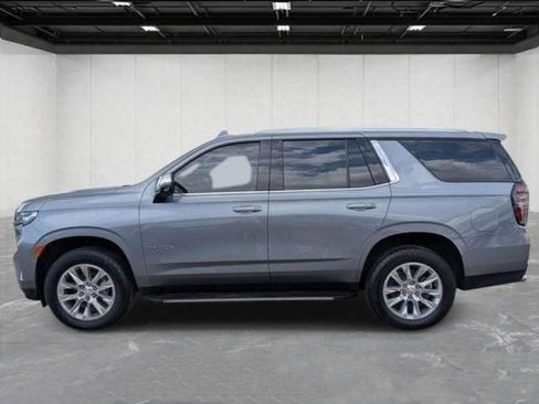 Used 2022 Chevrolet Tahoe Premier AWD/4WD image 2