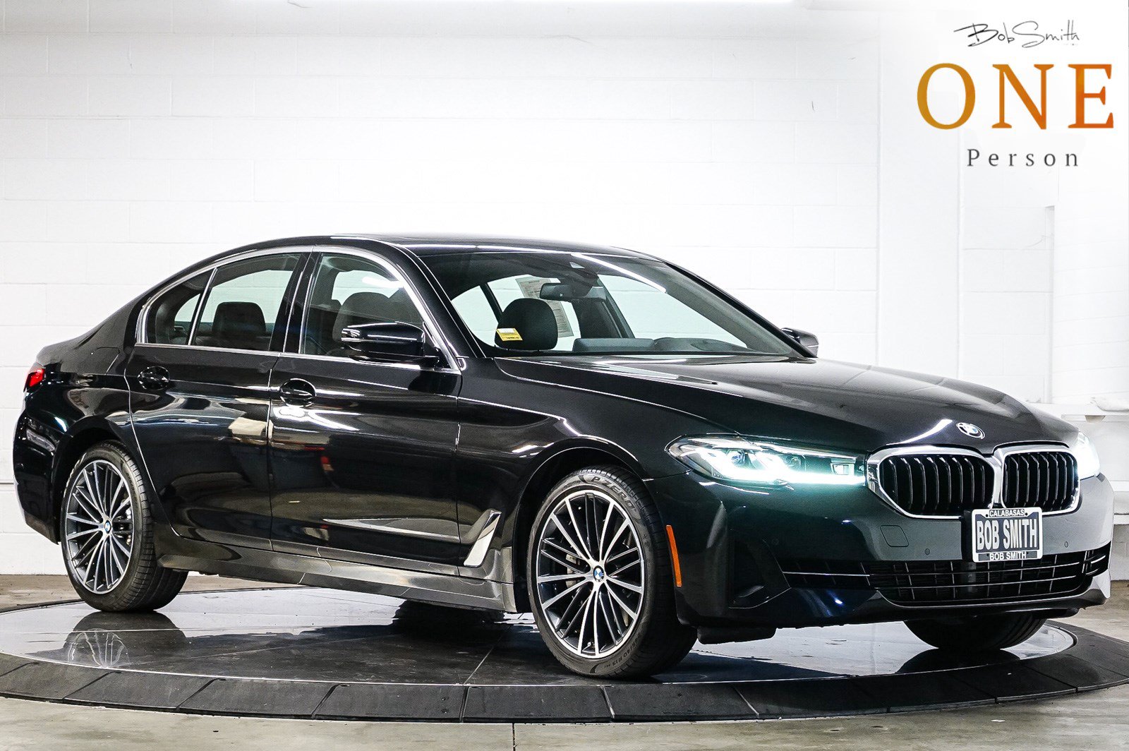 Certified 2023 BMW 540i w/ Premium Package RWD image 1