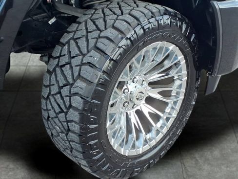 Used 2025 RAM 1500 Laramie w/ Laramie Southwest Edition AWD/4WD image 5