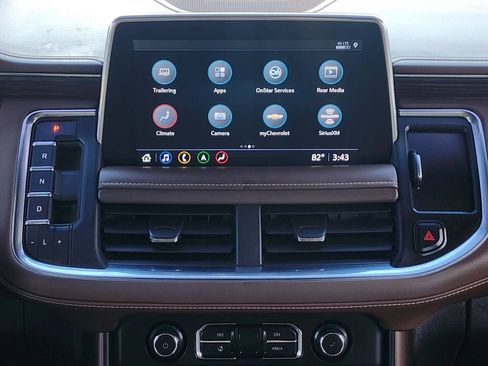 Certified 2021 Chevrolet Tahoe High Country w/ Premium Package AWD/4WD image 24