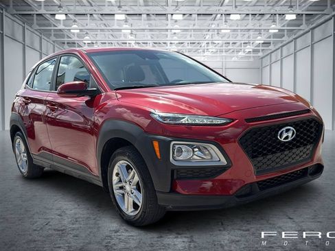 Used 2021 Hyundai Kona SE FWD image 4