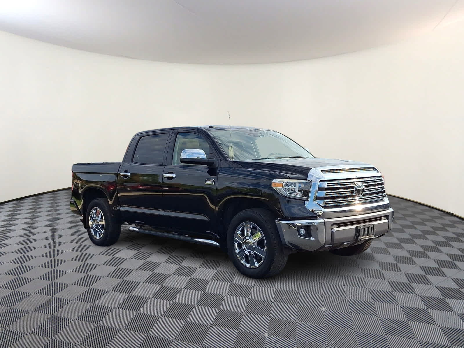 Used 2019 Toyota Tundra 1794 Edition AWD/4WD image 4