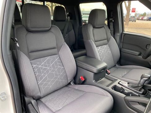 New 2026 Nissan Frontier SV w/ SV Convenience Package image 9
