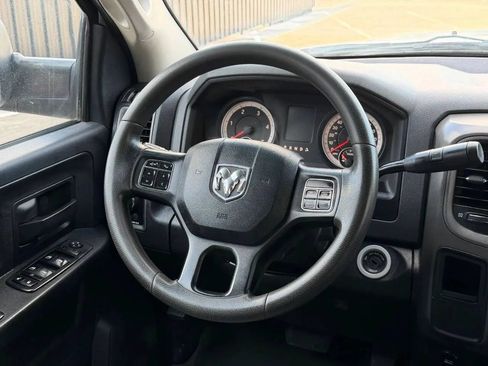 Used 2014 RAM 3500 Tradesman w/ Chrome Appearance Group AWD/4WD image 17