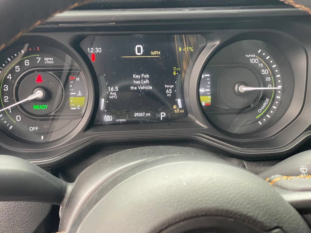Used 2024 Jeep Wrangler Unlimited AWD/4WD image 21
