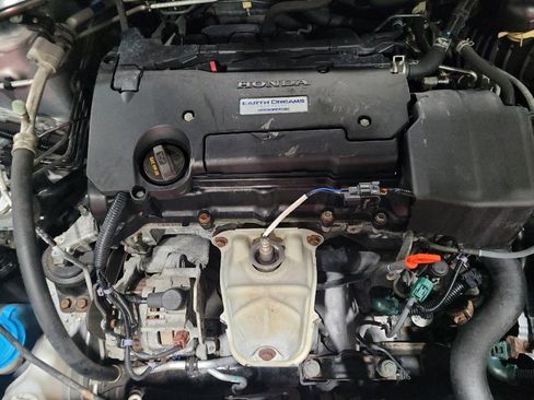 Used 2017 Honda Accord EX image 30