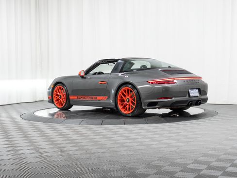 Certified 2018 Porsche 911 Targa 4 GTS AWD/4WD image 43