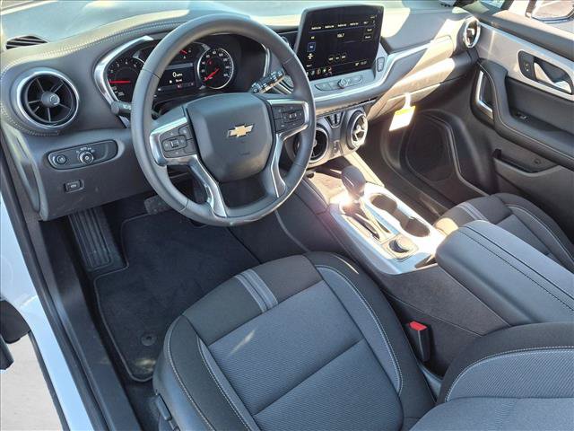 New 2026 Chevrolet Blazer LT w/ Convenience Package FWD image 3