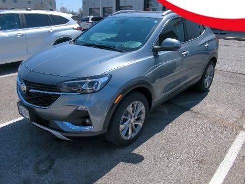 Used 2021 Buick Encore GX Essence w/ Experience Buick Package image 1