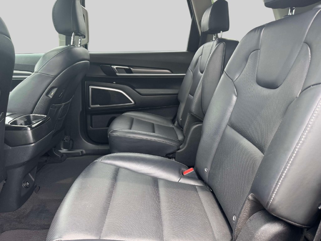 Used 2021 Kia Telluride S AWD/4WD image 12