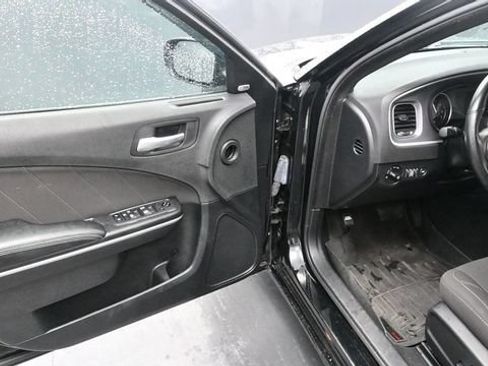 Used 2021 Dodge Charger SXT AWD/4WD image 19