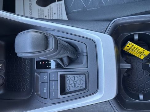 Used 2025 Toyota RAV4 XLE w/ Convenience Package FWD image 13