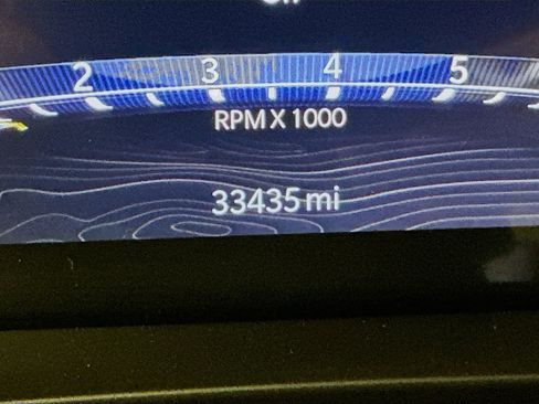 Used 2023 Jeep Grand Cherokee L Limited AWD/4WD image 19