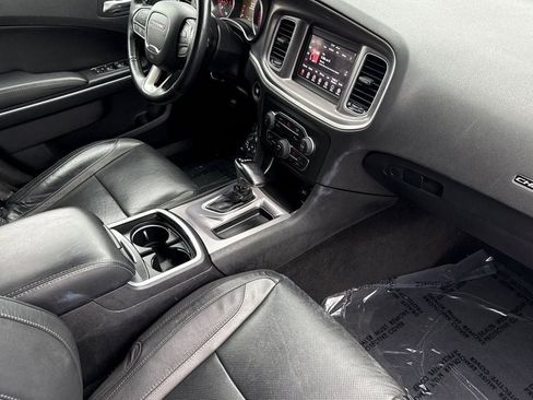 Used 2021 Dodge Charger SXT w/ Leather Interior Group image 12