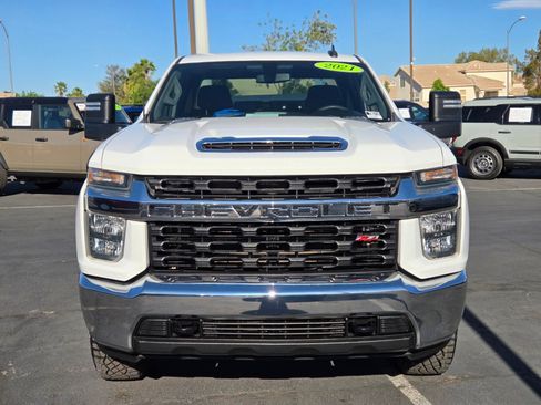 Used 2021 Chevrolet Silverado 2500 LT w/ Z71 Off-Road Package image 8